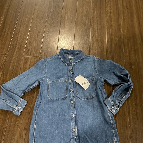 Zara denim button down denim shirt - Picture 3 of 3